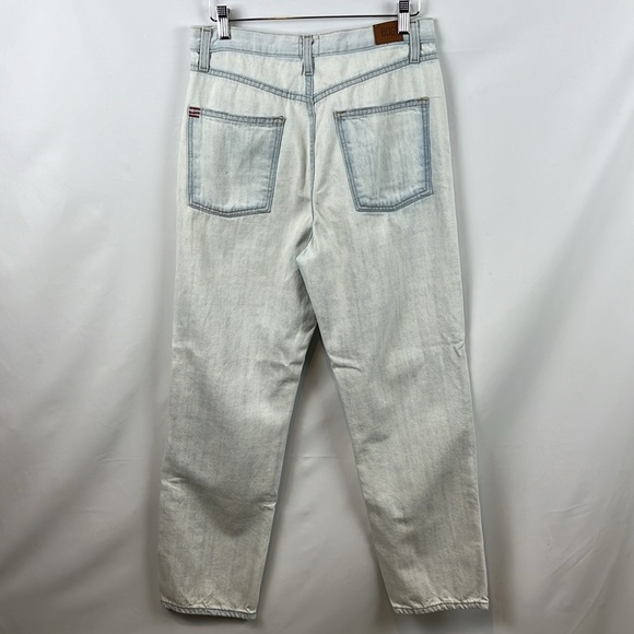 Urban Outfitter BDG Straight Fit Light Wash Relaxed Straight Jeans Size 28 - Picture 7 of 10